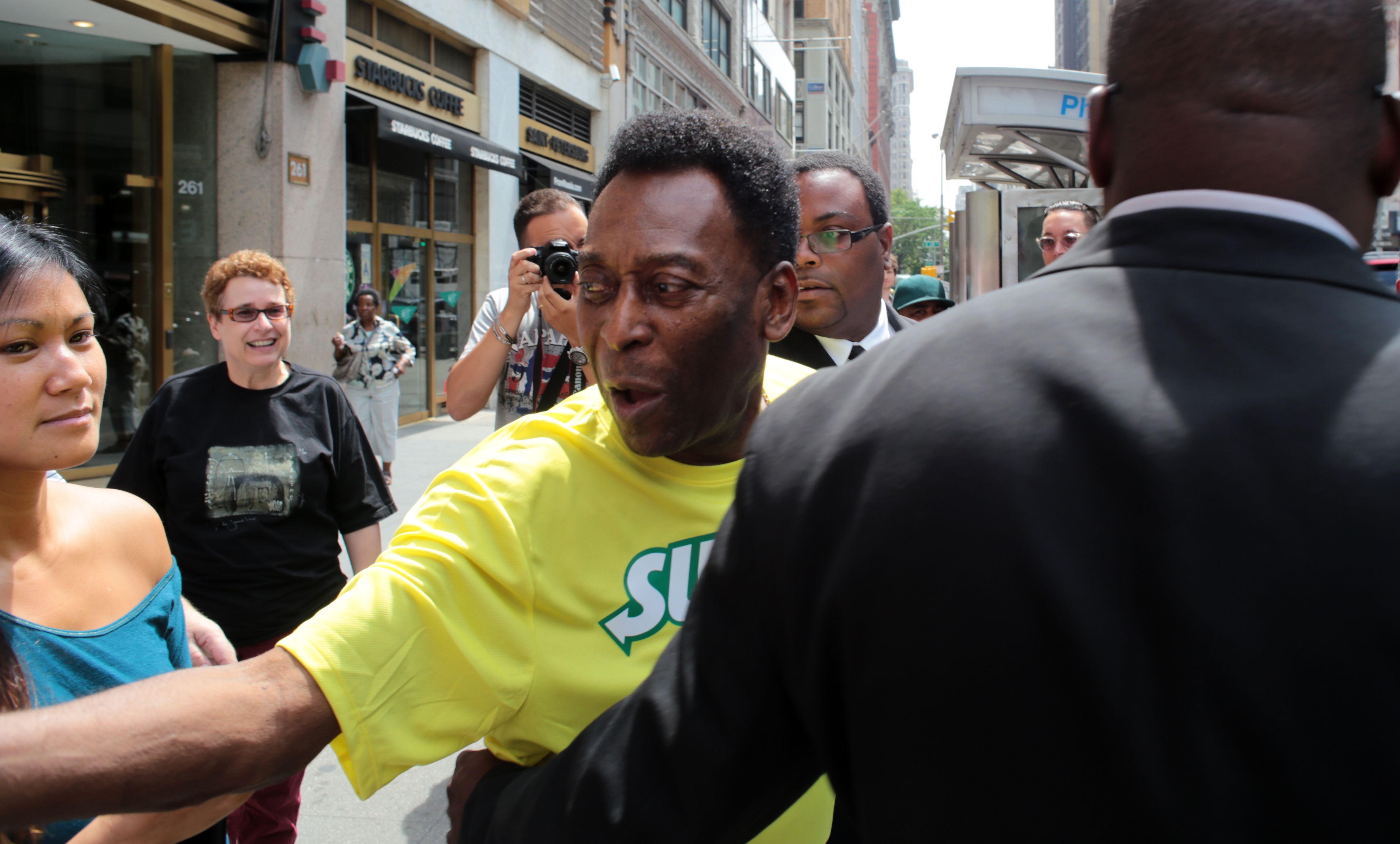 Le roi Pelé est mort, vive le roi !